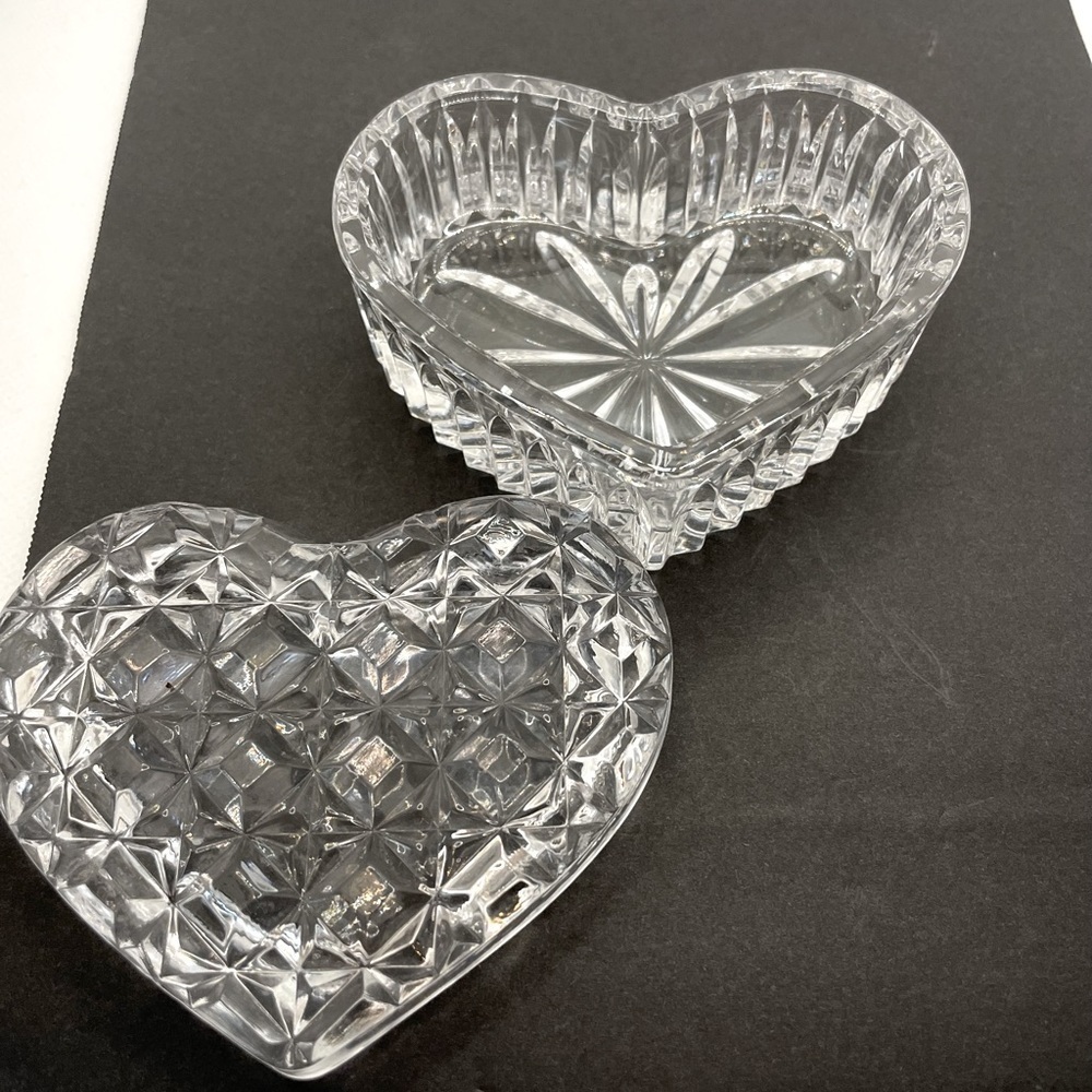 BEAUTIFUL Cut Glass Heart Shape Trinket Box - 3.5 Inches - Used